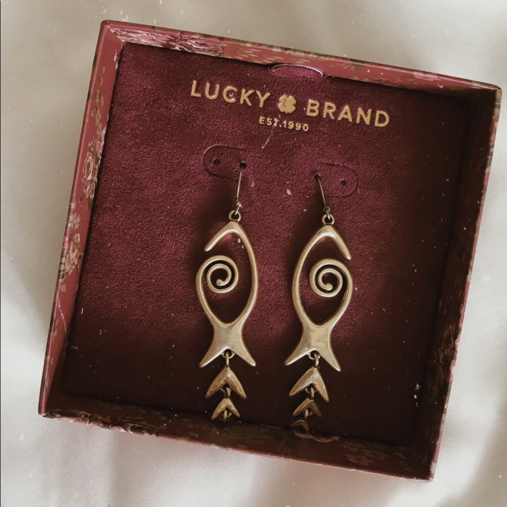 Lucky Brand Fishi Earrings 💫